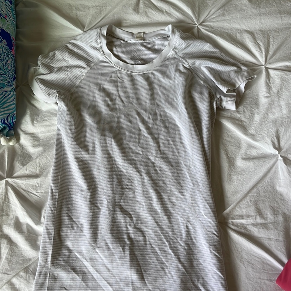 Lululemon white swiftly tech